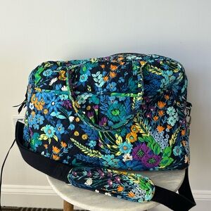 Vera Bradley Weekender Duffel Bag (Midnight Blues)